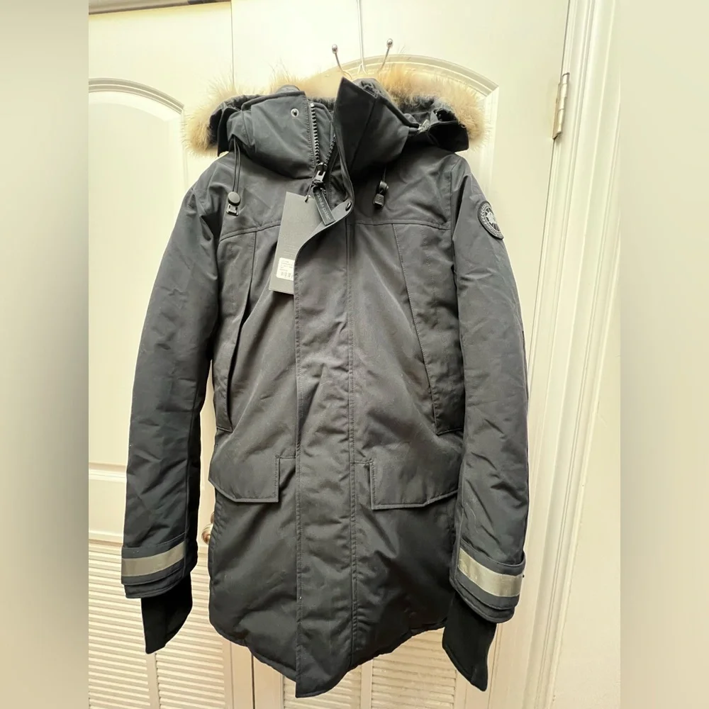 Canada Goose Sherridon Parka Black Label Men’s Small – NEW With Tags – Navy - Picture 2 of 11